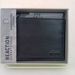 Kenneth Cole REACTION Men's Solid Black Leather Bifold Multi Card Slots Wallet